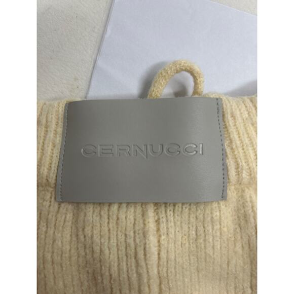 Cernucci women’s ribbed knit joggers in Oatmeal. Size M. - Picture 7 of 7